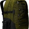 The North Face Borealis Classic (CF9C)forest olive/tnf black/npf Rucksäcke