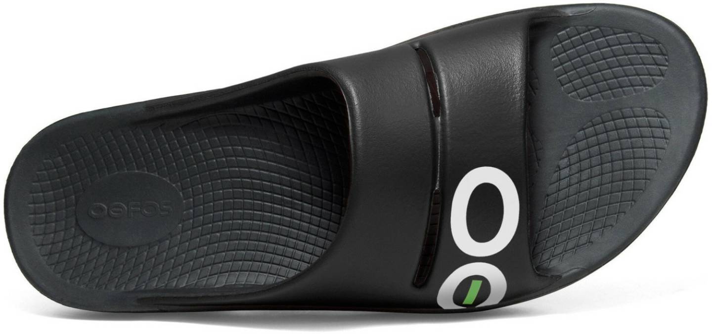 Oofos Badesandalen schwarz (1500BLK) Badeschuhe